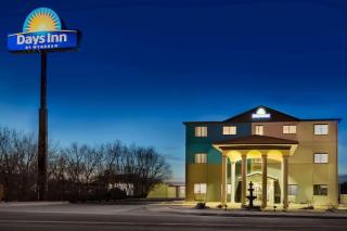 Days Inn by Wyndham Bernalillo - Bernalillo - 7