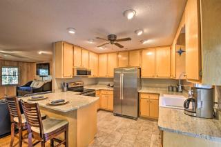 Secluded Lavinder Laurel Leaf Cottage Near Creek - Lakemont - 4