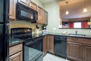 Bluegreen Vacations Odyssey Dells Resort - 7