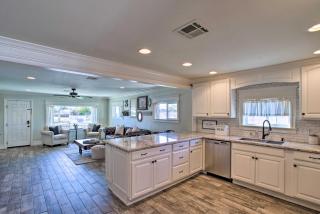 Walk to Downtown Gilbert Home with Fire Pit! - Gilbert - 3