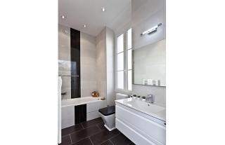Sunlight Properties - AmourViolette - Central apartment w RARE terrace - 1