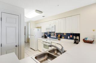 Pearl Condos - Navarre - 3