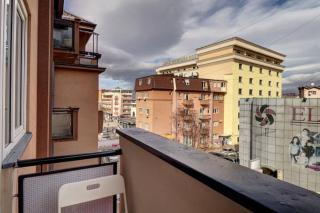 Town Square Apartment - Pristina - 3