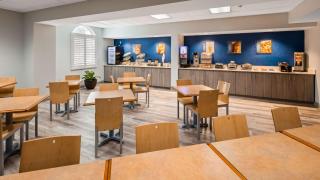 Best Western Tampa - Tampa - 4