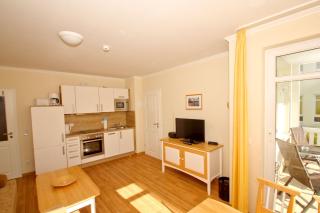 Terrasse, gratis Nutzung vom AHOI Erlebnisbad und Sauna in Sellin - Meeresblick FeWo 44 - Göhren - 5