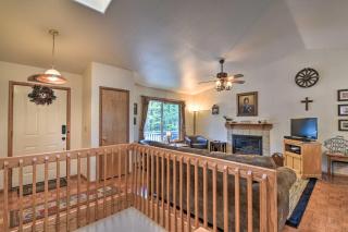 1 Mi Odell Lake Munds Park Home with 3 Decks - Munds Park - 4