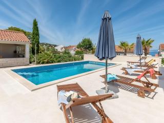 Apartment Villa 2 Pools-2 by Interhome - Sutivan - 0