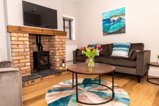 Breakspeare House - 2