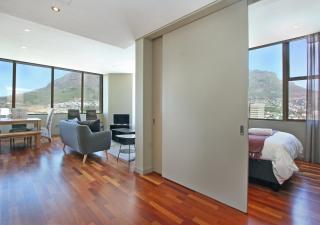 Spacious 3 Bedroom Family Apartment In Cape Town - Kaapstad - 3