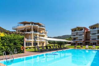 Anilio Plaza - Zakharo - 1