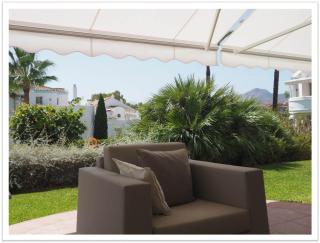 Marbella Holiday & Golf Garden Apartment - 4