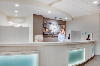 Holiday Inn Express & Suites Panama City Beach - Beachfront by IHG - 8