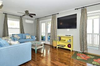 Happy House - 2