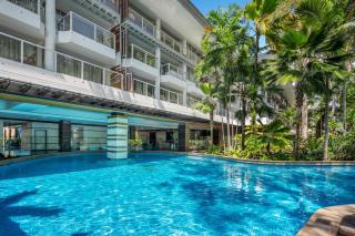 Elysium Private Apartments at The Drift Resort - 9