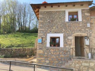 Casa Elena Cangas de Onis con WiFi y parking gratuito - Cangas de Onís - 4