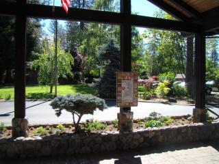 Ponderosa Gardens Motel - Paradise - 4