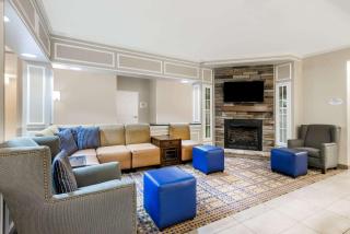 Baymont by Wyndham Erie - 9