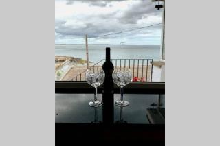 Hillhead House, 4* Rated NITB - Stunning Sea Views - Newcastle - 7