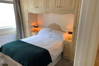 Hillhead House, 4* Rated NITB - Stunning Sea Views - Newcastle - 5