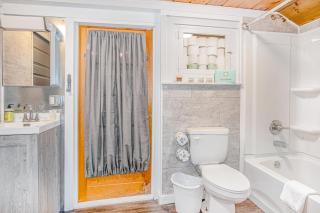 Retro on the River - 1