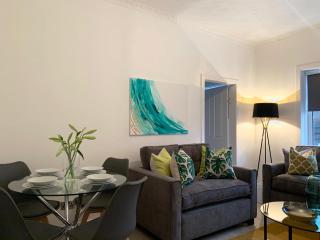 Hillington Central - Glasgow - 3