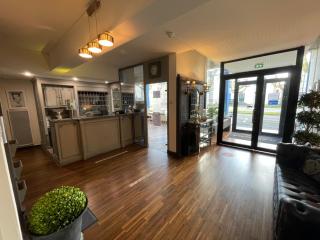 The Originals City, Hôtel Napoléon, La Roche-sur-Yon - 4