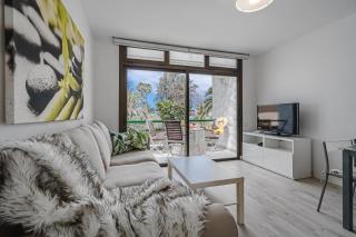 Cozy apartments - 150 meters from the beach, free Wi-Fi - Playa de las Americas - 2