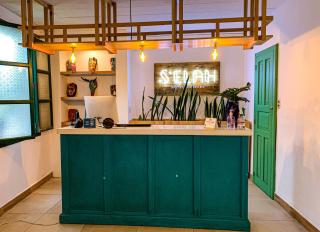 Selah Hotel & Coffee - 5