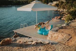 Mara's Coast - Ciara - Drage - 8