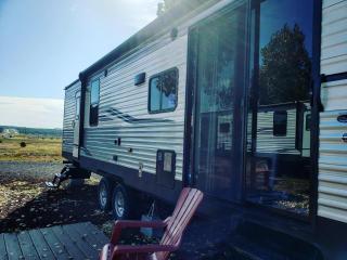 Grand Canyon RV Glamping - Williams - 3