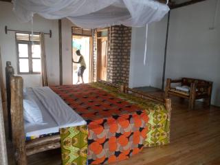 Tembo Safari Lodge - 5