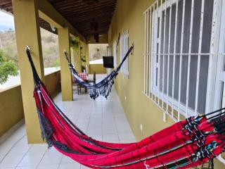 CASA ACONCHEGANTE E ESPAÇOSA - 6
