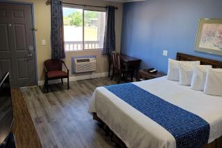 Travelodge by Wyndham Clearlake - Clearlake - 5