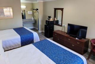 Travelodge by Wyndham Clearlake - Clearlake - 3