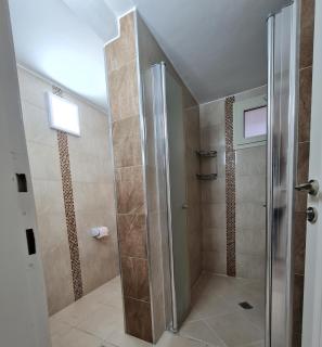 Rizik's Guest House - 6