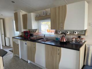 Holiday Home Breaks At Tattershall Lakes - 6