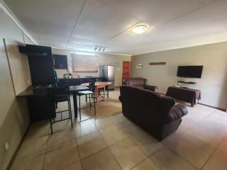 Goedehoop Guesthouse - Zeerust - 5