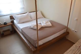 Nelleas home - Adamas - 2