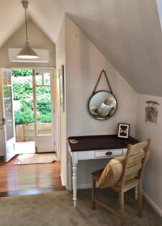 Mountain Studio Escape - Tamborine Mountain - 7