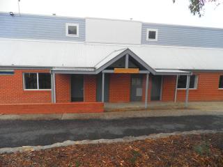 Jindabyne 3-bedroom Units 4km from Centre - 5