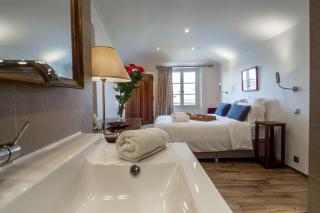 Charmant appartement spacieux pour 6P vue mer vieil Antibes - Antibes - 5