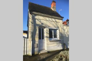 LA PETITE MAISON DE TATATE - Longué - 0