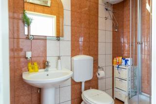 Apartments and Room Lora - 5