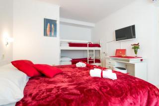 Apartments and Room Lora - 3