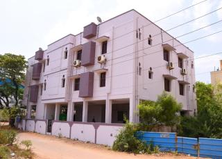 Aishwaryam Deshna Service Apartment Ambattur Chennai - 0