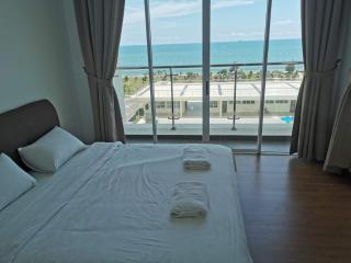 Bay Resort Condominium - Miri - 6