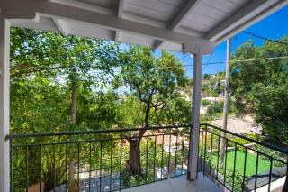 Almondtree House Exanthia - Private Parking - Exanthia - 5