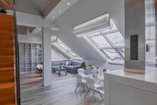 Luxury Apartment in Centre - Prague - 7