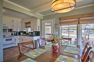 Quiet Lakefront Retreat with Boat Ramp and 2 Docks - 3