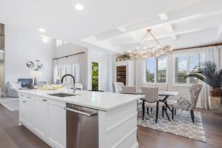 Naples Square Paradise - 2